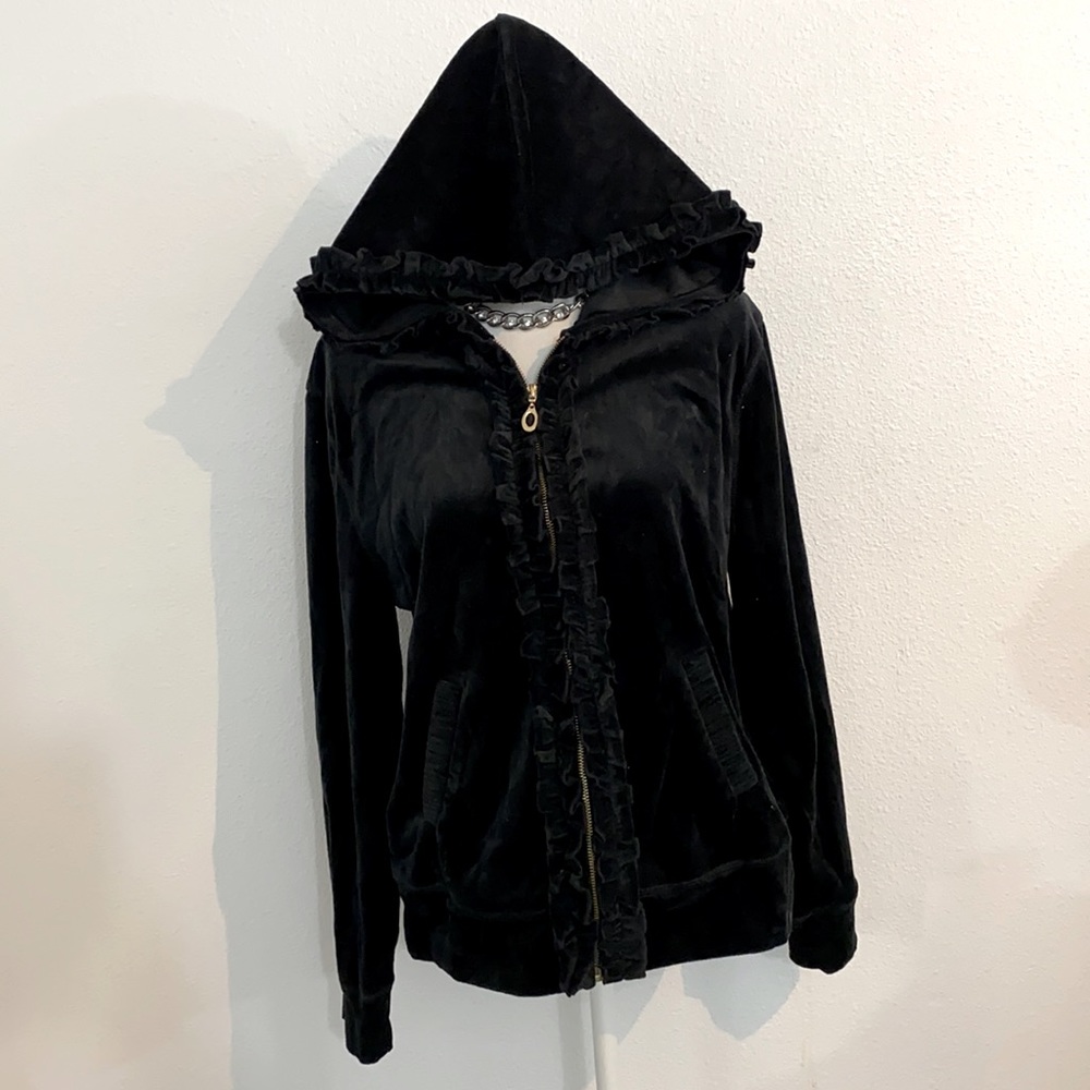 Vintage Cotton Ruffled Valour zip up black sweater